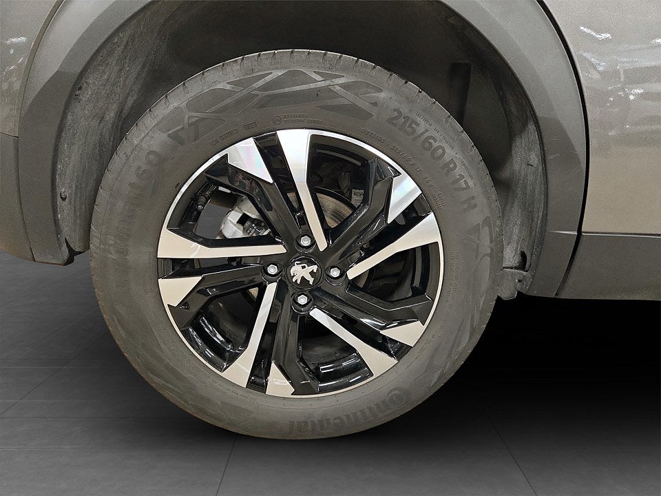 Bild på Peugeot 2008 GT 1.2 PT 130hk Aut - B-KAMERA, CARPLAY