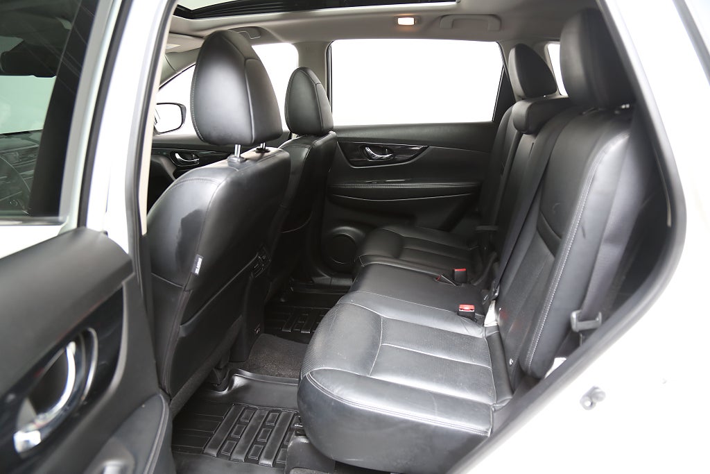 Nissan X-Trail 1,3 DIG-T 160hk TEKNA 360°-kamera Pano Skinn 7-Sits 2021