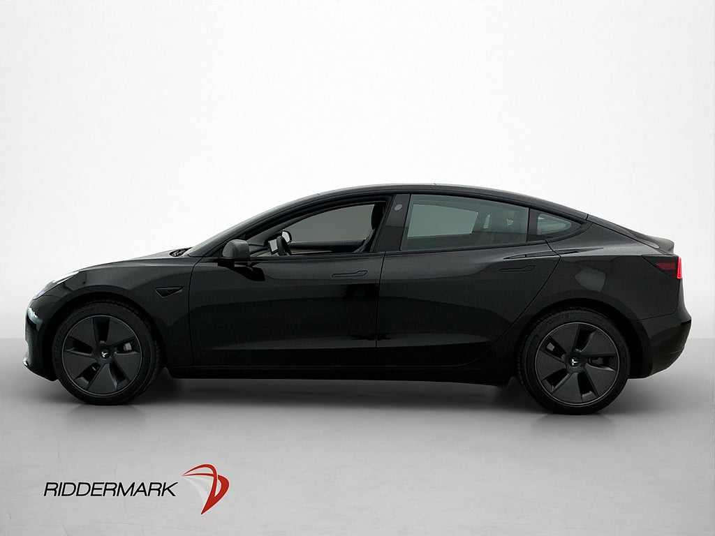 Tesla Model 3 RWD