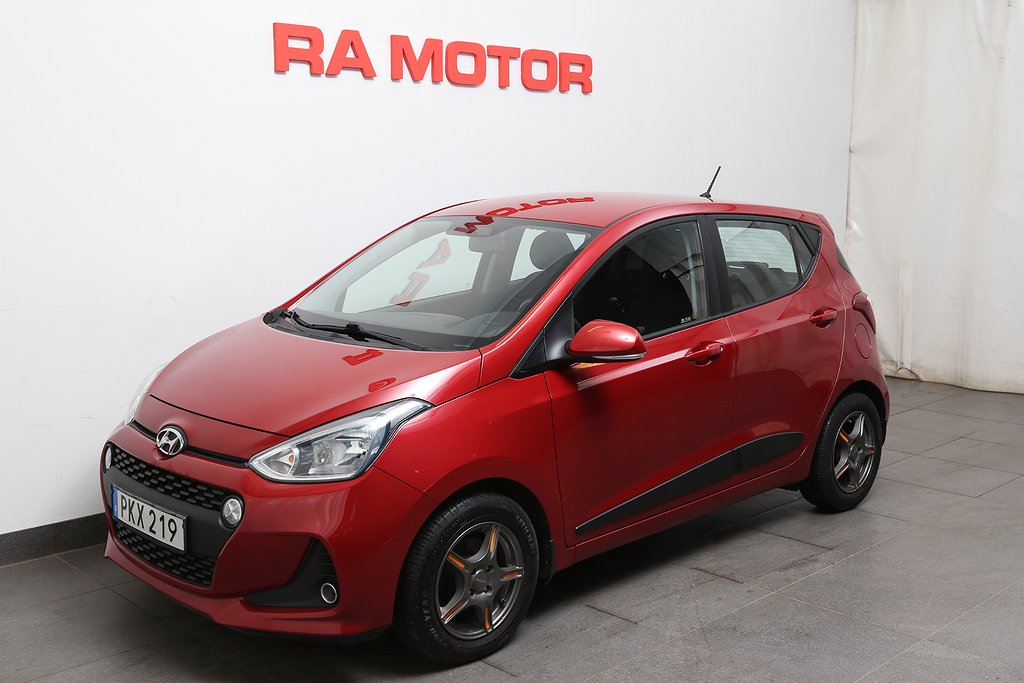 Hyundai i10 1,0 blue Premium 5D ACC l Bluetooth l P-sensor 2017