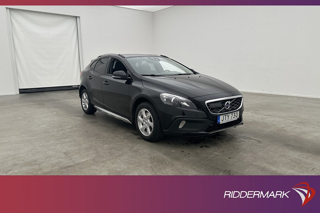 Volvo V40 Cross Country D3 Momentum VOC Värm Pano BLIS Drag