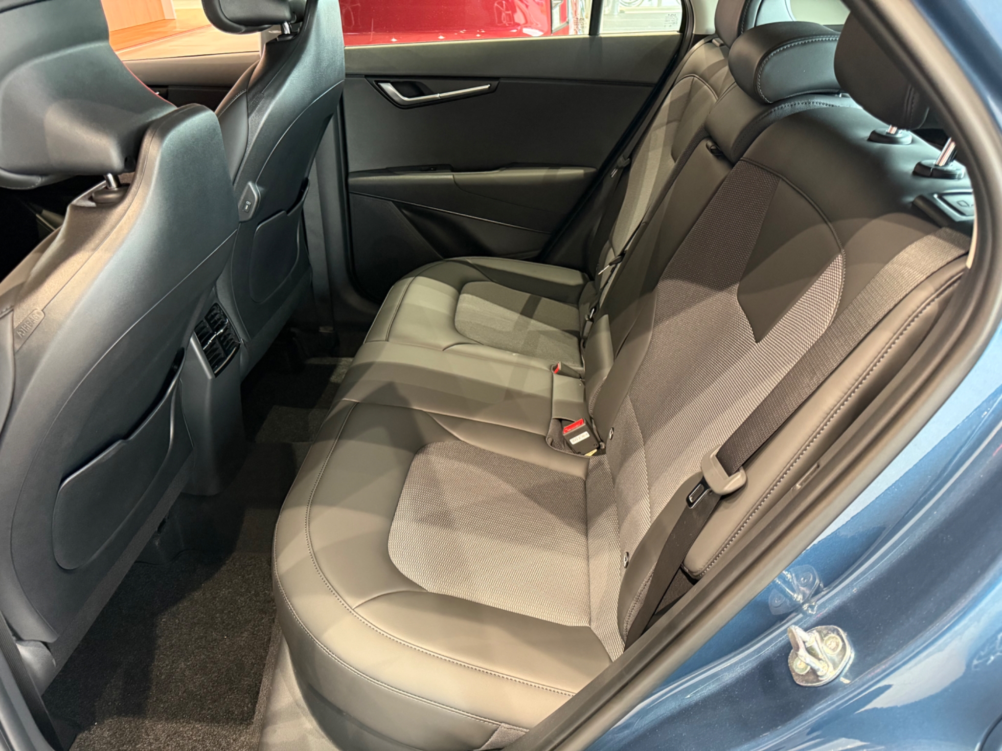 Kia Niro Plug-In-Hybrid Action Automat 2026, bild 4/34