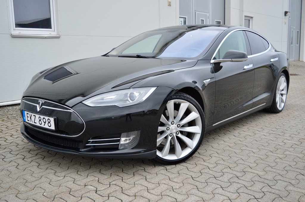 Tesla Model S 85 Gratis laddn/Panorama/Skinn/MCU2 2837kr/mån