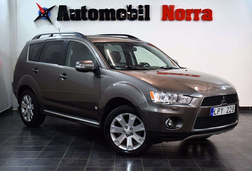 Mitsubishi Outlander 2.2 Di-D 156hk AWD Auto Business 1-ägare Drag