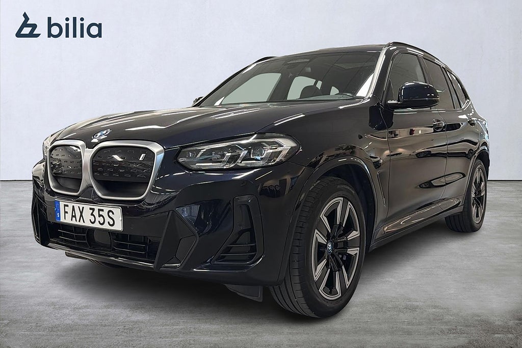 BMW iX3 Charged M-sport | Drag | Backkamera | Aktiv farth. 