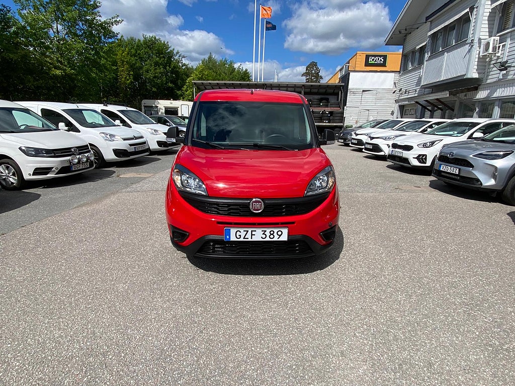 Fiat Doblò VAN 0.9 T 1.4 T-JET NATURAL POWER NYBESK/NYSERV MOMS 