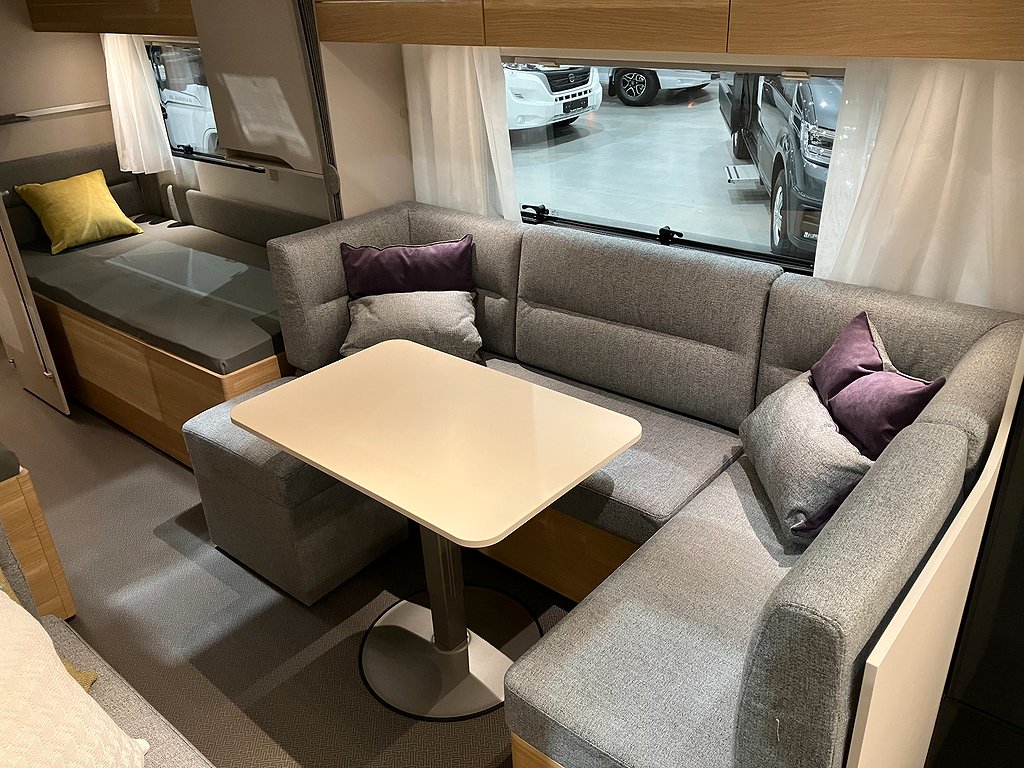 Adria Adora 613 HT / 2095 kr månaden / Ny / Vi tar inbyten - Adria