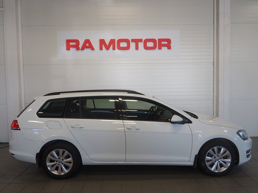 Volkswagen Golf SC 1.6 TDI Automat | Drag | Pluspkt | M-Värm 2014