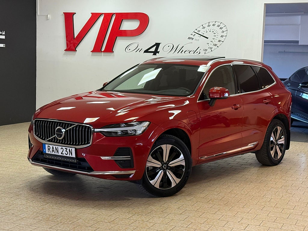 Volvo XC60 Recharge T6 AWD Geartronic Läder Drag Navi Plus Bright