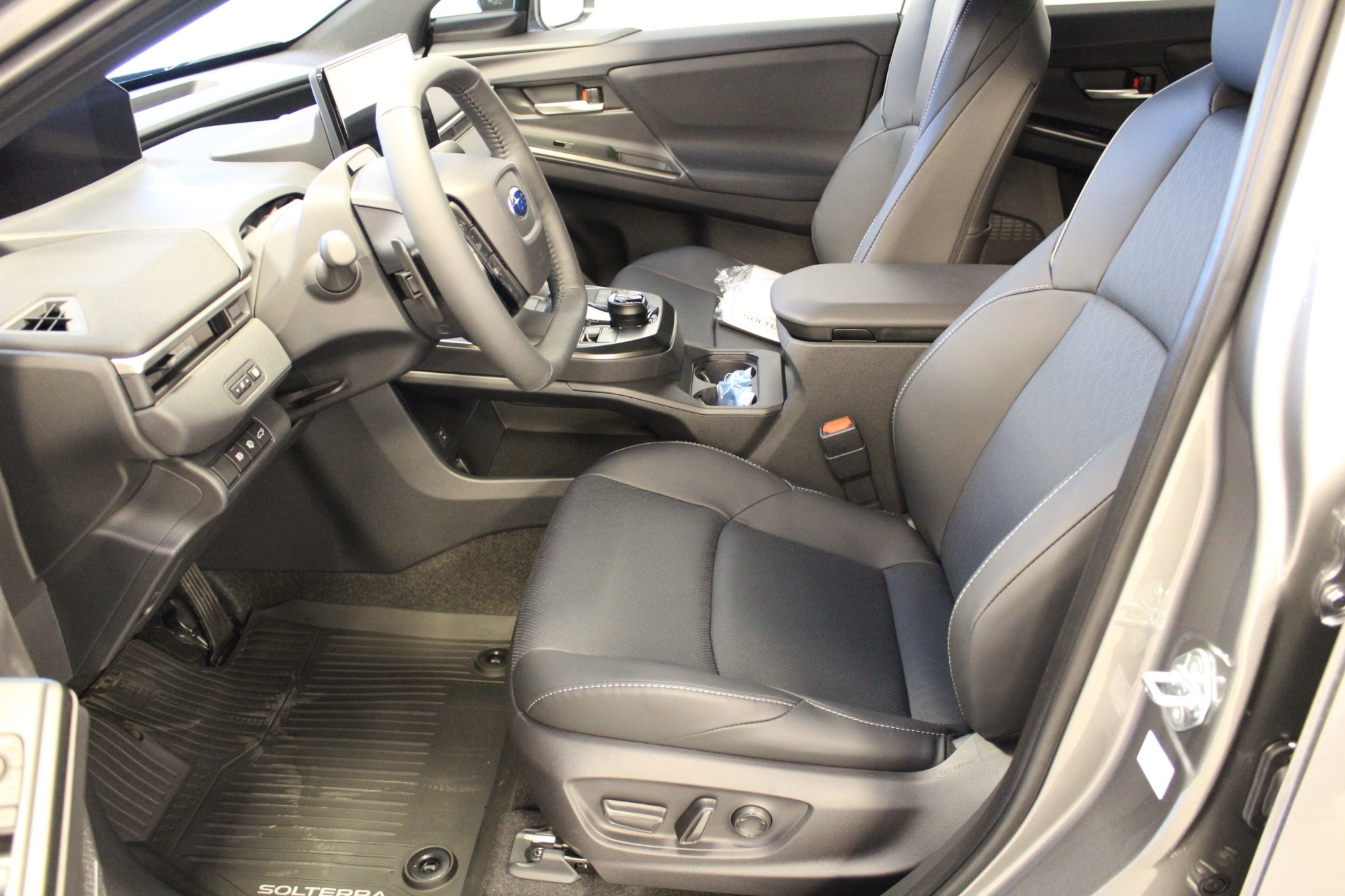 Subaru Solterra 2026, bild 6/37
