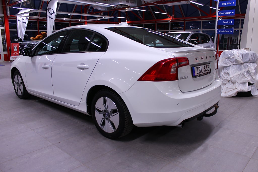 Volvo S60 2018 - miniatyr 3