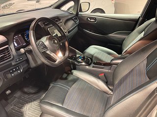 Halvkombi Nissan Leaf 11 av 29