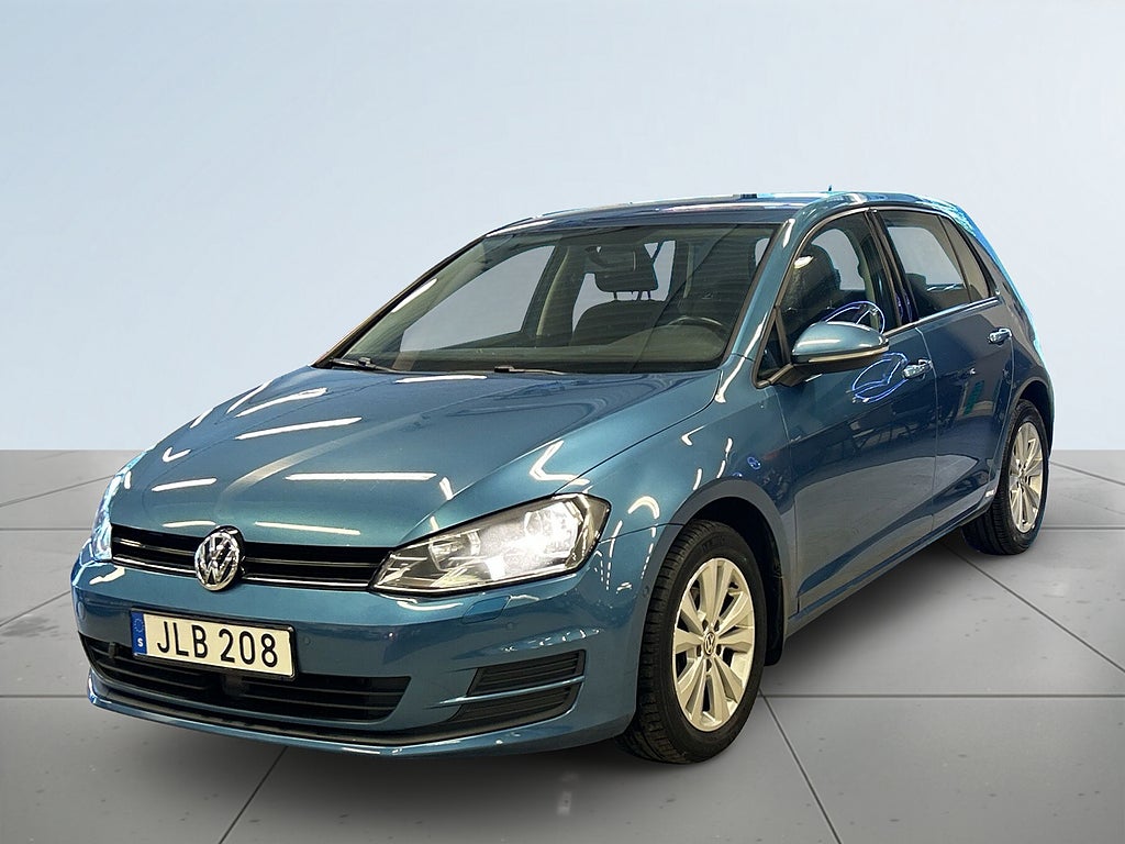 Volkswagen Golf 5-dörrar 1.6 Drag/SoV-Däck/MoK-Värm/Psens/Backkamera