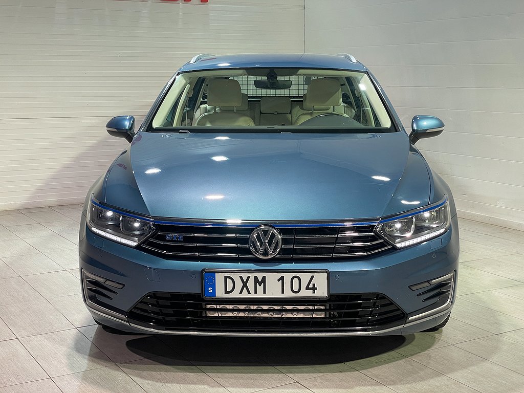 Volkswagen Passat SC GTE 218hk Plug in Hybrid I Drag  I Navi | 2016