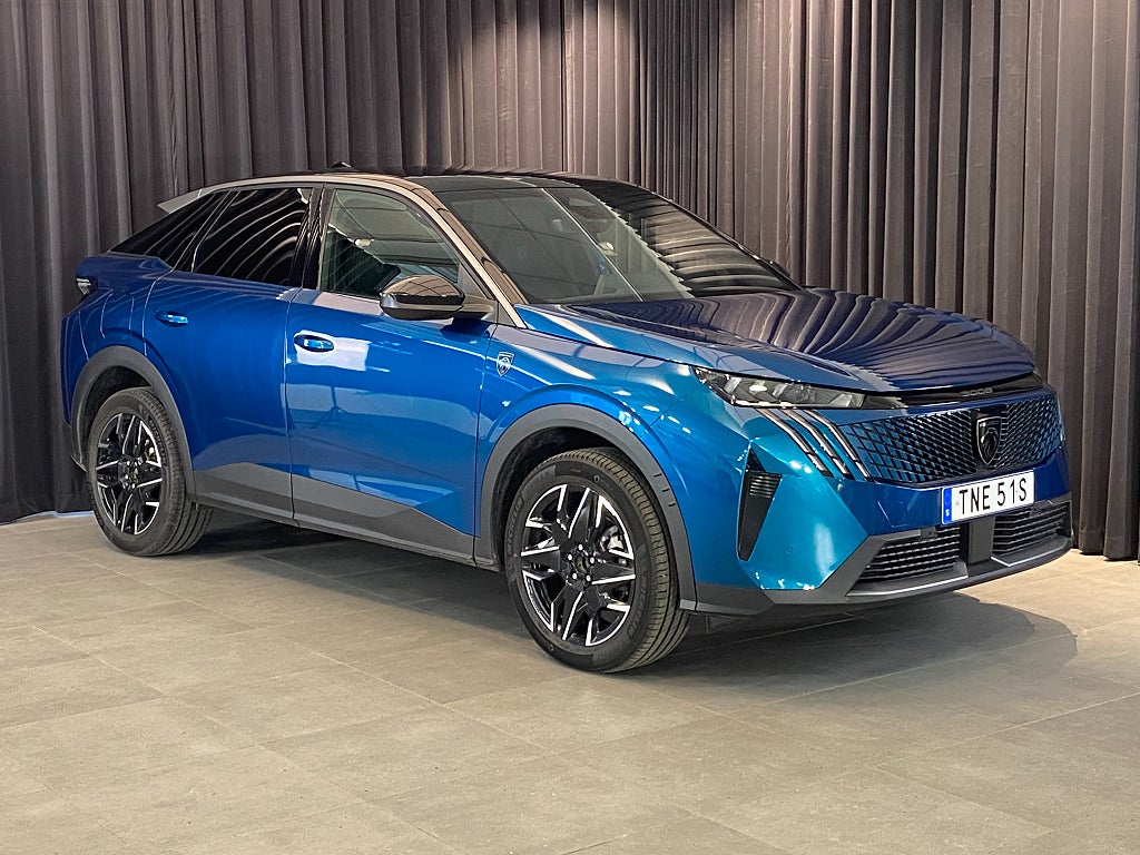 Peugeot 3008 GT Hybrid AUT / MOTORVÄRM / 700 MIL