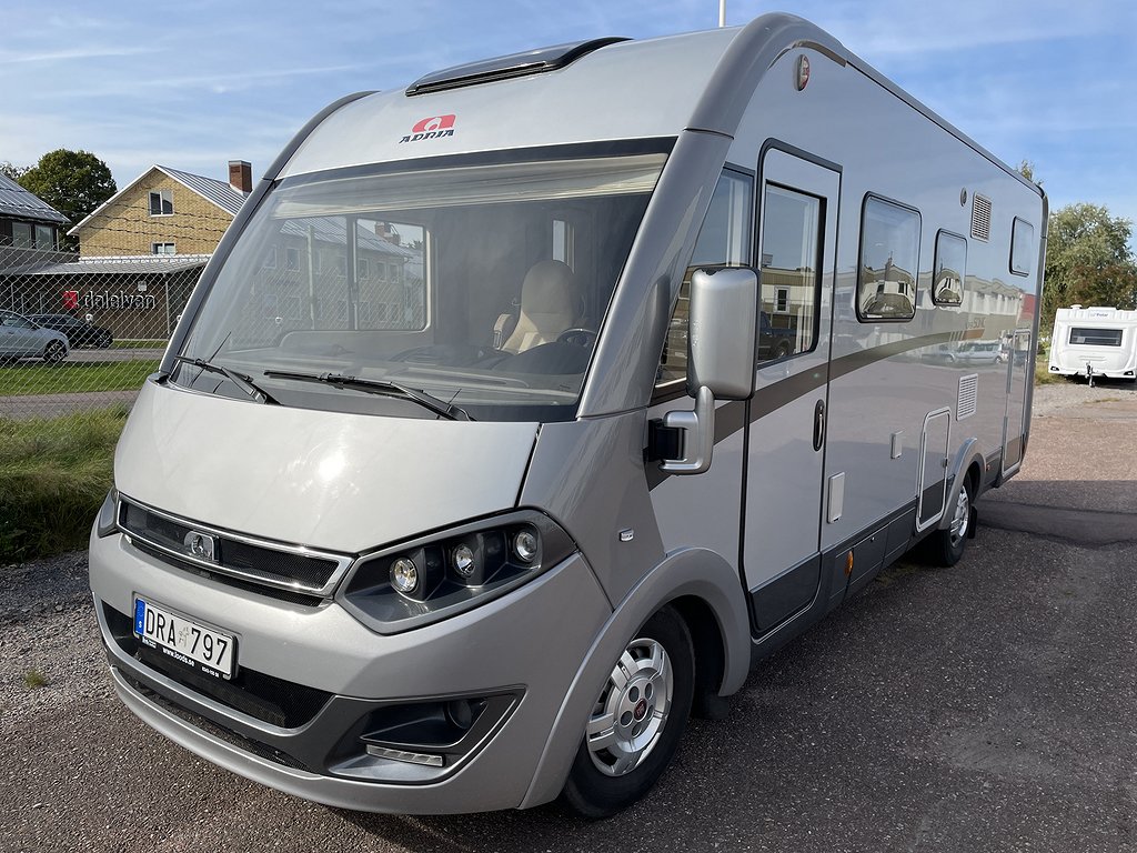 Adria SUPER SONIC I 700 SL Scandinavian Edition