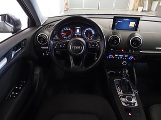 Halvkombi Audi A3 13 av 20