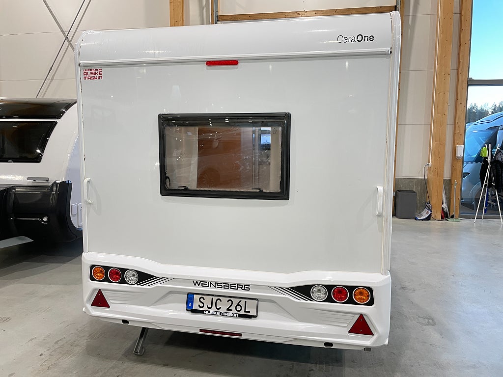 Weinsberg 390 PUH /Taksäng/Förtält/B-körkort/1310kg/Solcell - Weinsberg