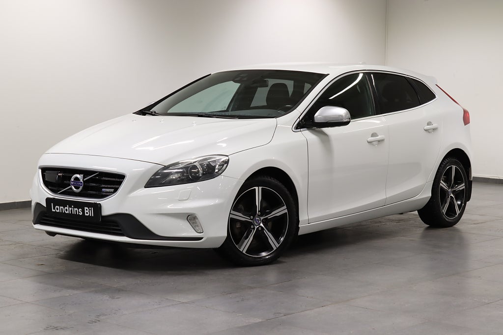 Volvo V40 D4 R-Design 