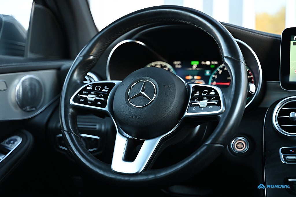Mercedes-Benz GLC300 e
