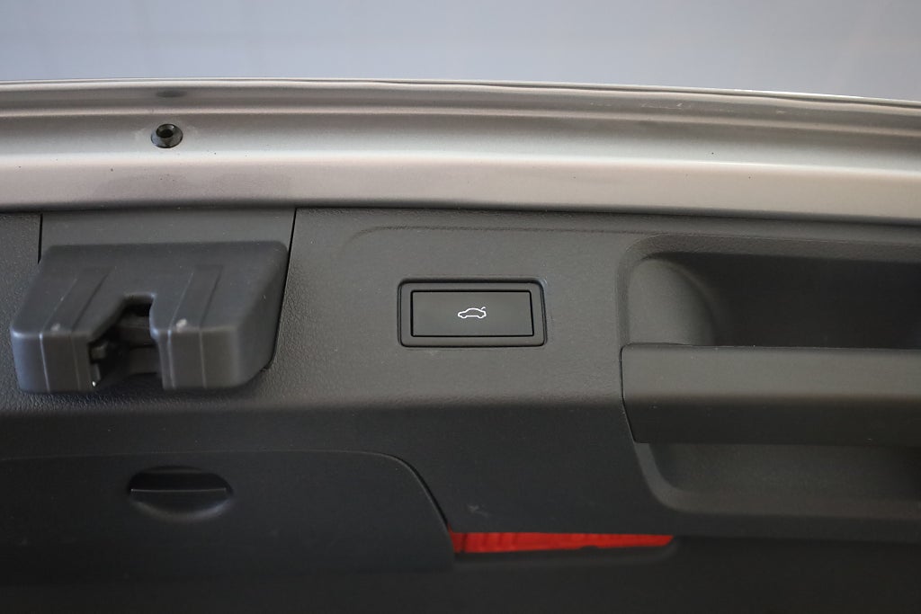 Volkswagen Passat Sportscombi GTE 1.4 TSI GTE Drag Navi Cockpit Moms 2022