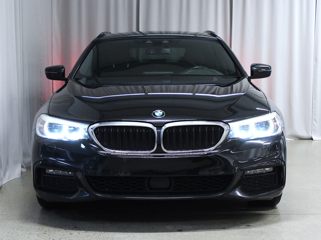 BMW 520 d xDrive 190HK, M-Sport, Drag, S&V-hjul, 3,99% Ränta