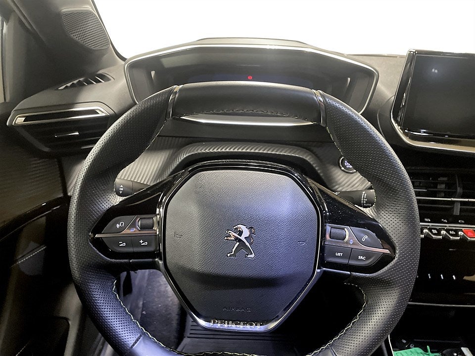 Bild på Peugeot E-208 GT 50kWh 136hk Aut - B-KAMERA, CARPLAY