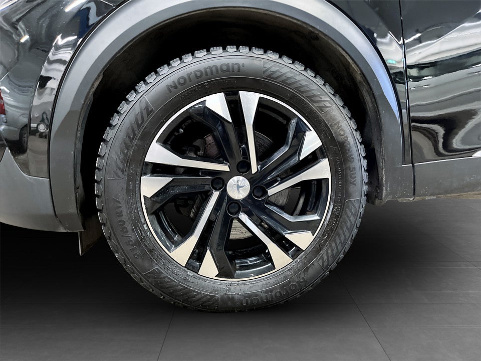 Bild på Peugeot 2008 GT 1.2 PT 155hk Aut B-KAMERA CARPLAY