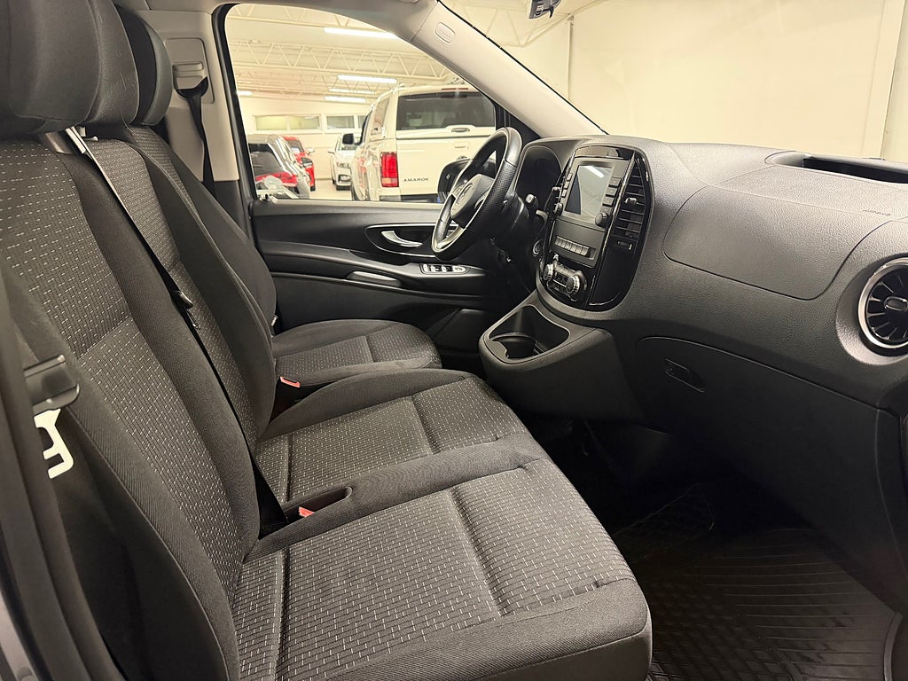 Mercedes-Benz Vito 2022 - miniatyr 11