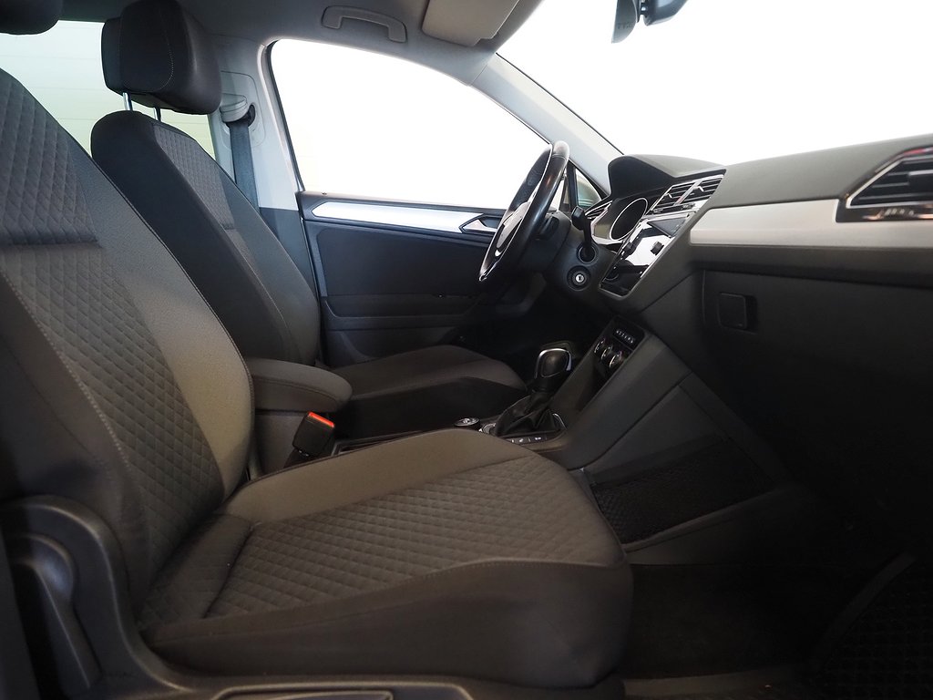 Volkswagen Tiguan 2.0 TSI 190hk 4M DSG |Drag|Värmare|Kamera| 2020