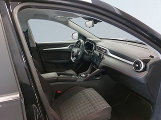 MG ZS EV Long Range  Pvärm GPS Kamera Carplay S/V-hjul MOMS – bild 10