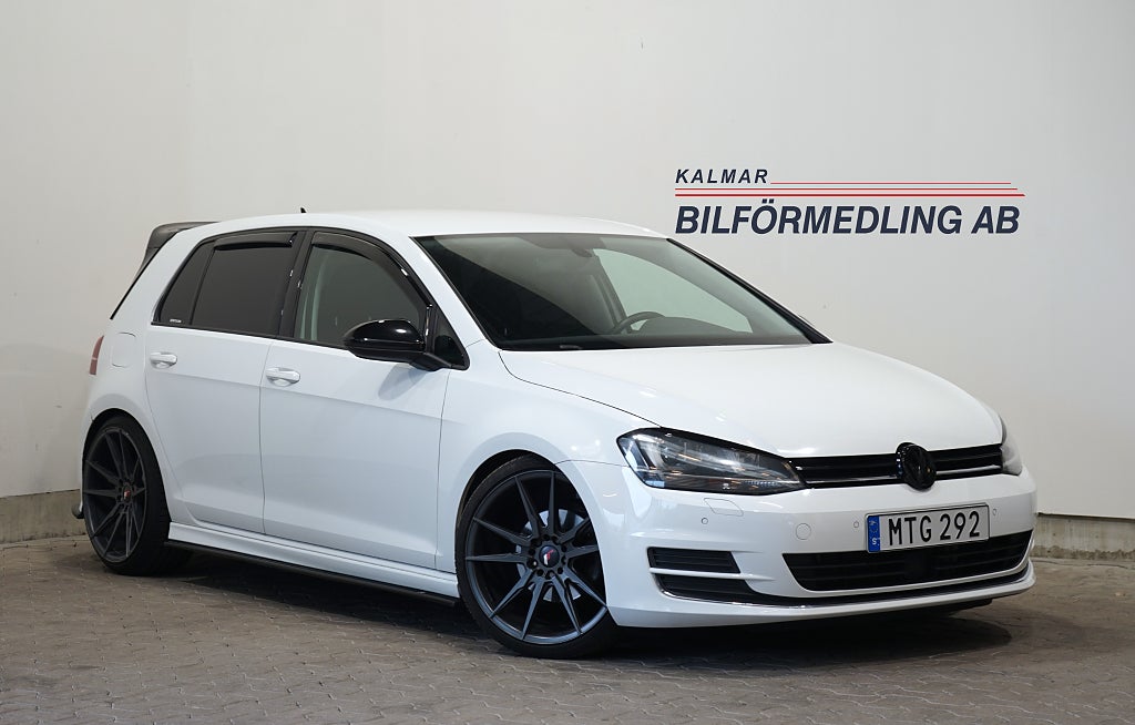 Volkswagen Golf 2.0 TDI GT B-kamera Värmare Carplay HR Maxton 150hk