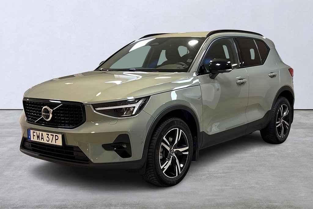 Volvo XC40 B3 FWD Bensin Plus Dark