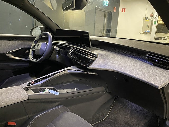 Bild på Peugeot 5008 GT HYBRID 136hk AUT - 7-SITS, ALCANTARA