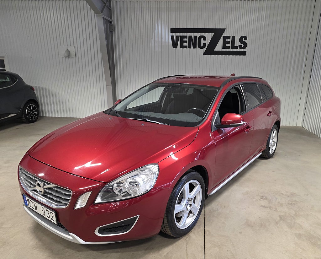 Volvo V60 D2 Business Dragkrok Värmare Backkamera Låg skatt