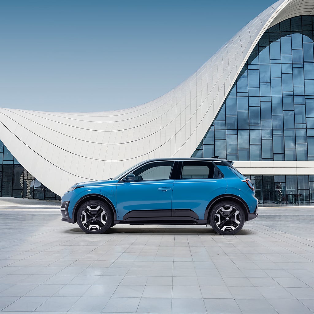 Nissan Micra 40 kWh Engage Privatleasing från 2995 kr/mån