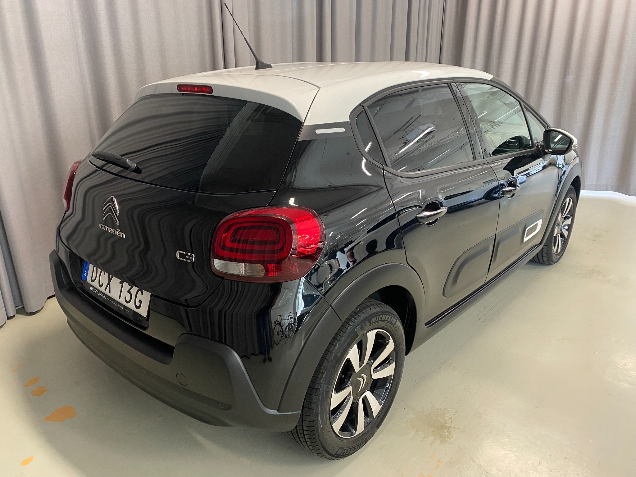 Citroen C3 Shine 82hk Manuell 2023, bild 5/44