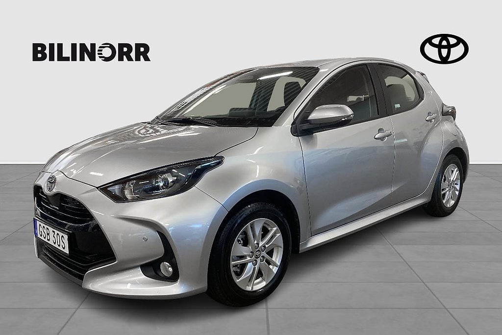 Toyota Yaris 1,5 HYBRID 115 5D ACTIVE KOMFORTPAKET OCH P-...