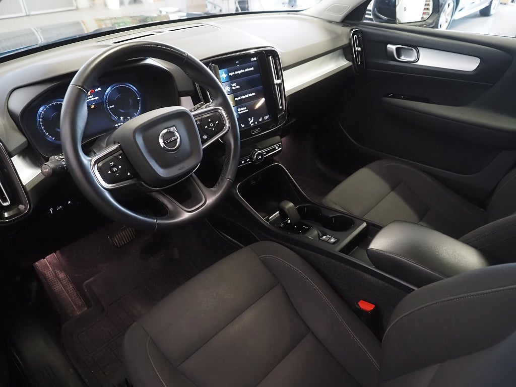 Volvo XC40 Recharge T4 DCT Inscription Expression Kamera ACC 2022