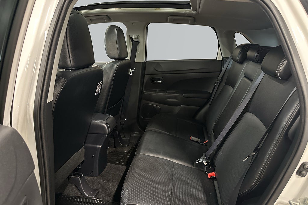 Mitsubishi ASX 2.2 Di-D 4WD Backkamera Panorama Rockford