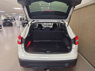Nissan Qashqai 1.6 dCi DPF 4x4 Accenta Euro 6 — bild 6 av 11