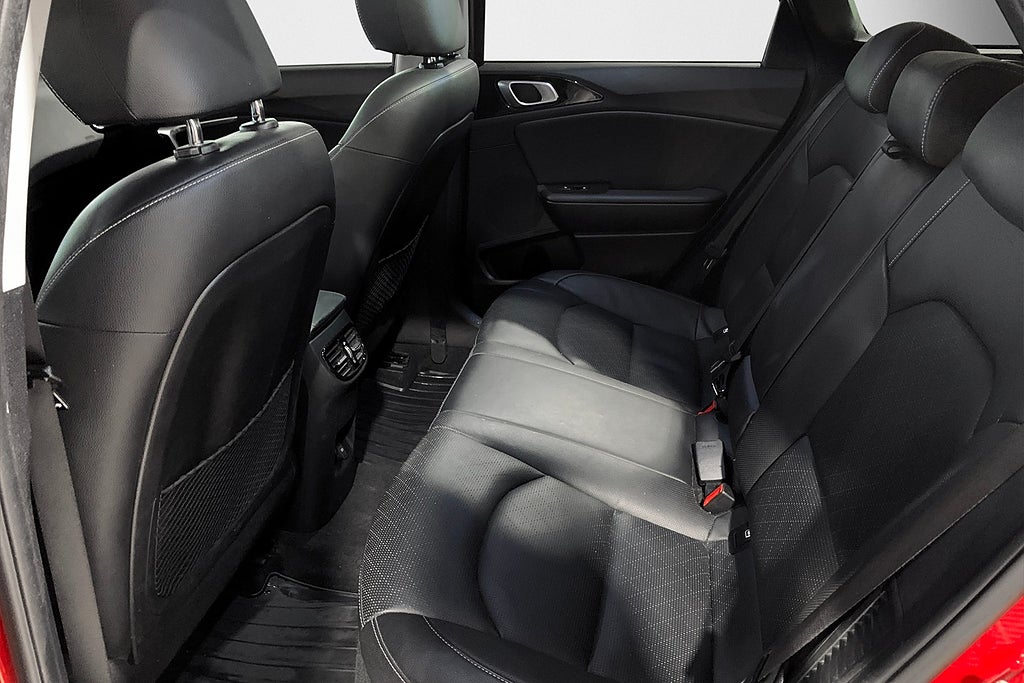 Kia Ceed SW PHEV ADVANCE PLUS 2|PANO|LÄDER|DRAG|GARANTI 2022