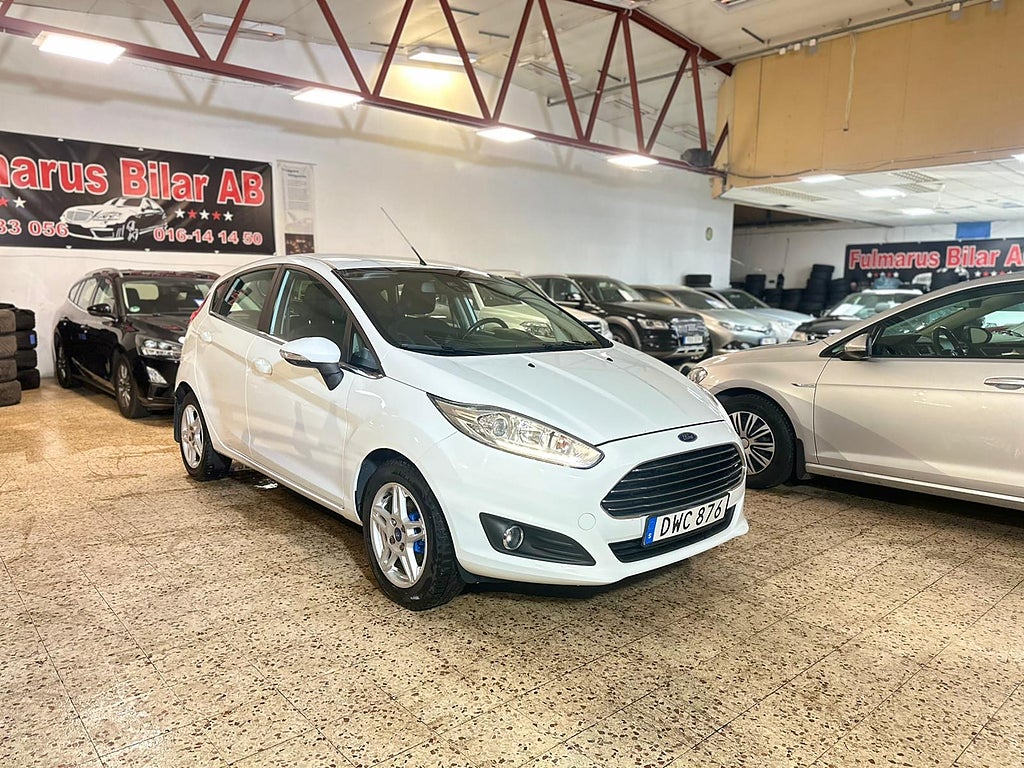 Ford Fiesta 1.0 EcoBoost Titanium Ny Kamrem Ny Servad Ny Besikt