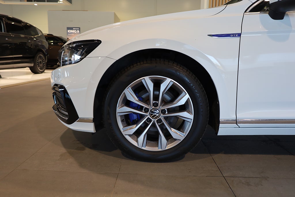 Volkswagen Passat GTE 1.4 TSI  GTE Drag Värmare Navi Kamera Leasbar 2021