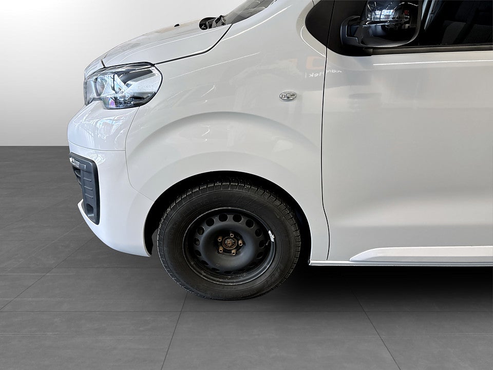 Bild på Peugeot Expert PRO+ 2.0 BHDi 145hk Aut L3 B-KAMERA DRAG