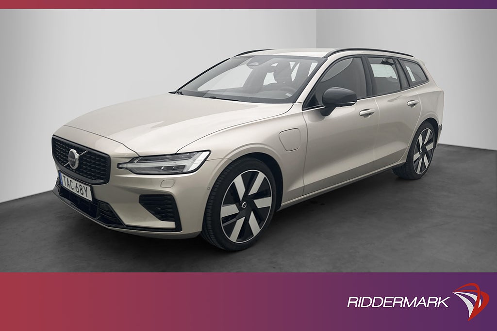 Volvo V60 Recharge T6 AWD 350hk Plus Dark 360° CarPlay Navi
