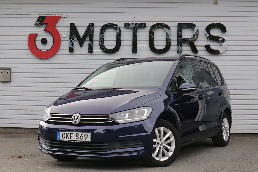 Volkswagen Touran 7-sits 1.4 TSI/Kamera/Drag/150hk/Välservad/3,45% Ränta