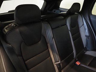Kombi Volvo V60 13 av 27