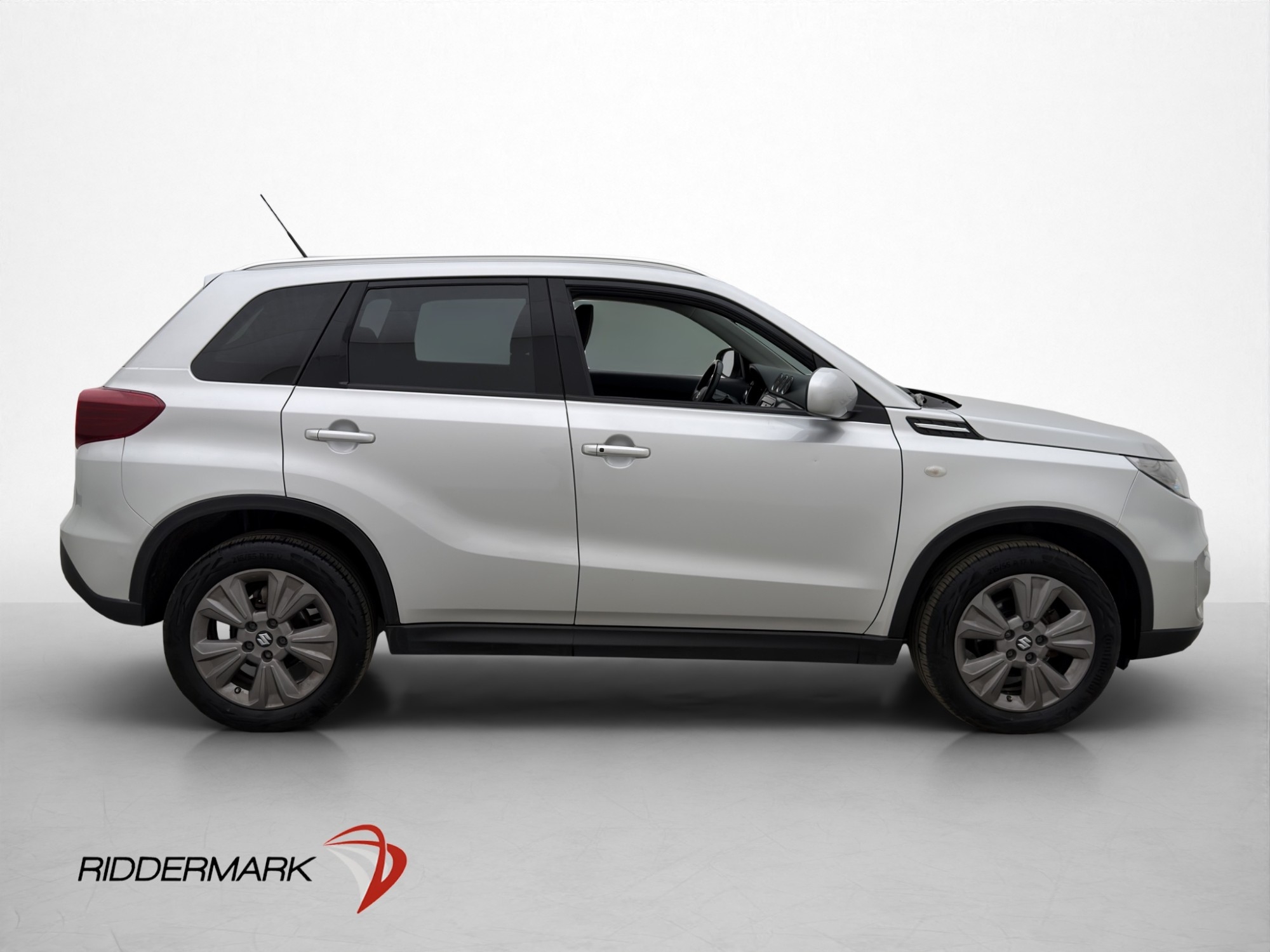 Suzuki Vitara 2023, kuva 6/10