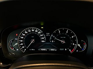 BMW 520 d xDrive Sedan HuD/HIFI/Drag/Rattvärme/S&V-hjul